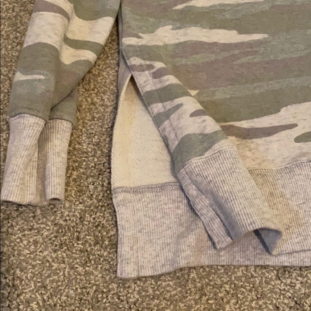 Aerie desert camo hoodie xs - Picture 2 of 2